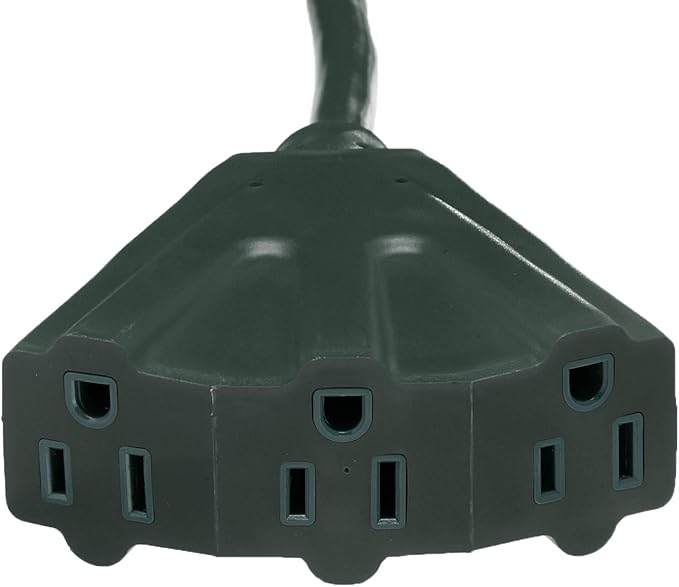 Amazon Basics Indoor/Outdoor Extension Cord, 25-foot, 3-Prong Vinyl with 3 Outlets - 13 Amps, 1625 Watts, 125 VAC, Green
