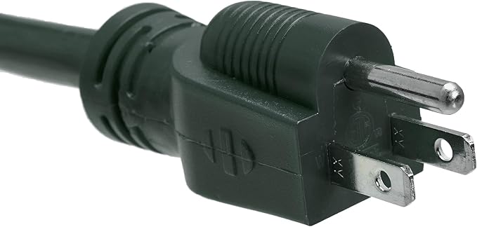Amazon Basics Indoor/Outdoor Extension Cord, 25-foot, 3-Prong Vinyl with 3 Outlets - 13 Amps, 1625 Watts, 125 VAC, Green