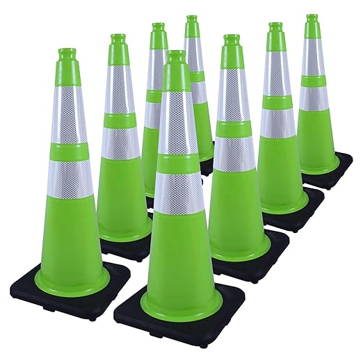 28 inch Traffic Safety Cones Road Cones, Construction Cone with Rubber Base & Reflective Collars, Restorable Parking Cones, Heavy Duty Road Cones for Traffic Control & Road Safty(Green-8 Pack）