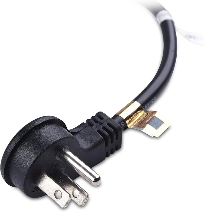 Cable Matters 2-Pack Low Profile Flat Plug Extension Cord (Power Extension Cable) 6 Feet (NEMA 5-15P to NEMA 5-15R)