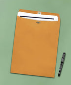 EnDoc 9 1/2 x 12 1/2 Clasp Envelopes - 100 Pack - Brown Kraft Catalog Envelopes Gummed Seal Closure – 28lb Heavyweight Paper 9.5x12.5 inch Envelopes for Home, Office, Business, Legal or School.
