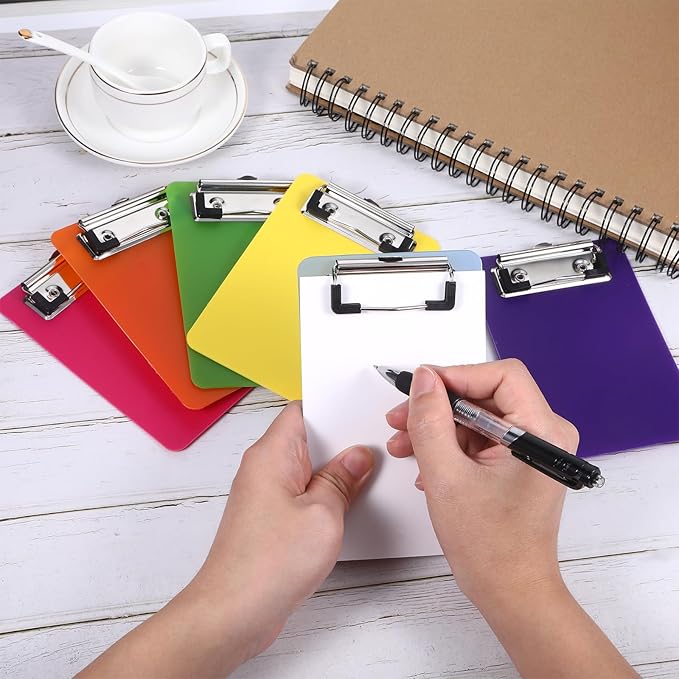 6 PCS MiNi Clipboard，Pretty Cute Small Clipboards 4×6 Inch A6 for Classrooms, Offices, Restaurants, Doctor Offices (Set of 6 Colors)
