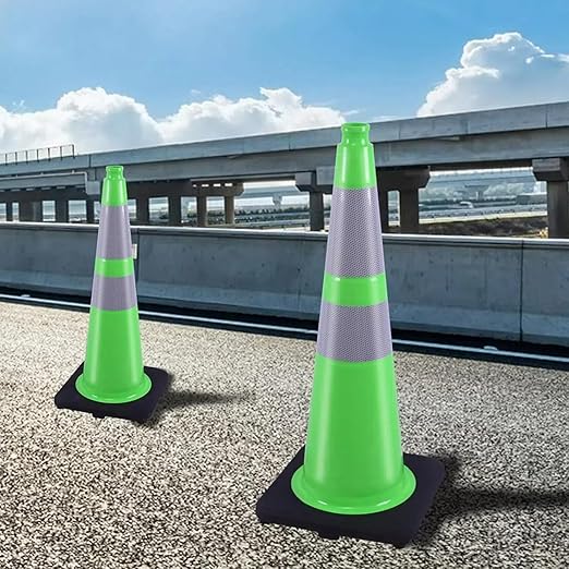 BESEA 8Pack 28" inch Traffic Cones Green Safety Cones with 6 inch Reflective Collar for Construction Driveway Road Parking Use(8 PCS)