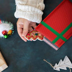 Christmas Poly Bubble Mailers | #0 Cushion Mailer, 6"x10" | Self Seal | Holiday Themed, Red Green Gift Packaging Envelope | Xmas Padded Envelopes | Shipping Bags Mailing Envelopes | 100 pack Bulk