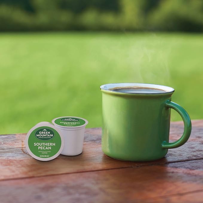 Green Mountain Coffee Roasters Southern Pecan Keurig Single-Serve K-Cup pods, Light Roast Coffee, 72 Count