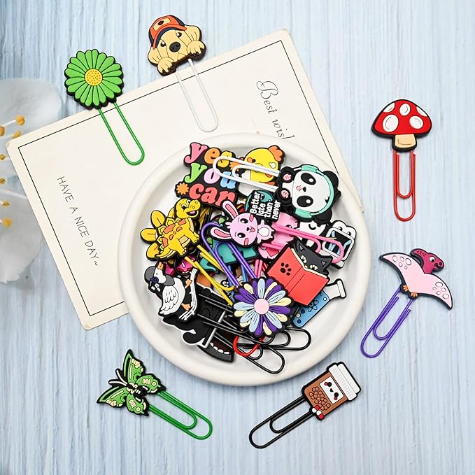 30 PCS Random Paper Clips Metal Paperclip Large Size Paper Clip Cute Bookmark Colorful Office Supplies Bookmark Clamp Desk Accessories Stationery for School Gifts for Christian