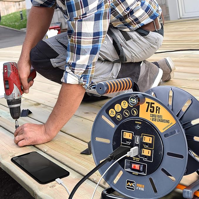 Masterplug 75ft Cord Reel, Retractable Extension Lead with Winding Handle, Safety Overload Circuit Breaker and Power Switch, 4x Grounded Outlets, 2x USB Ports, 15amps, 12AWG Cable