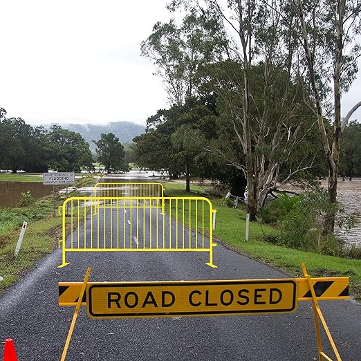 Crowd Control Warehouse Angry Bull Barricades Heavy Duty Crowd Control Metal Interlocking Barricade with Flat No-Trip Feet - 8.5 Ft. (Safety Yellow) (10 Pack)